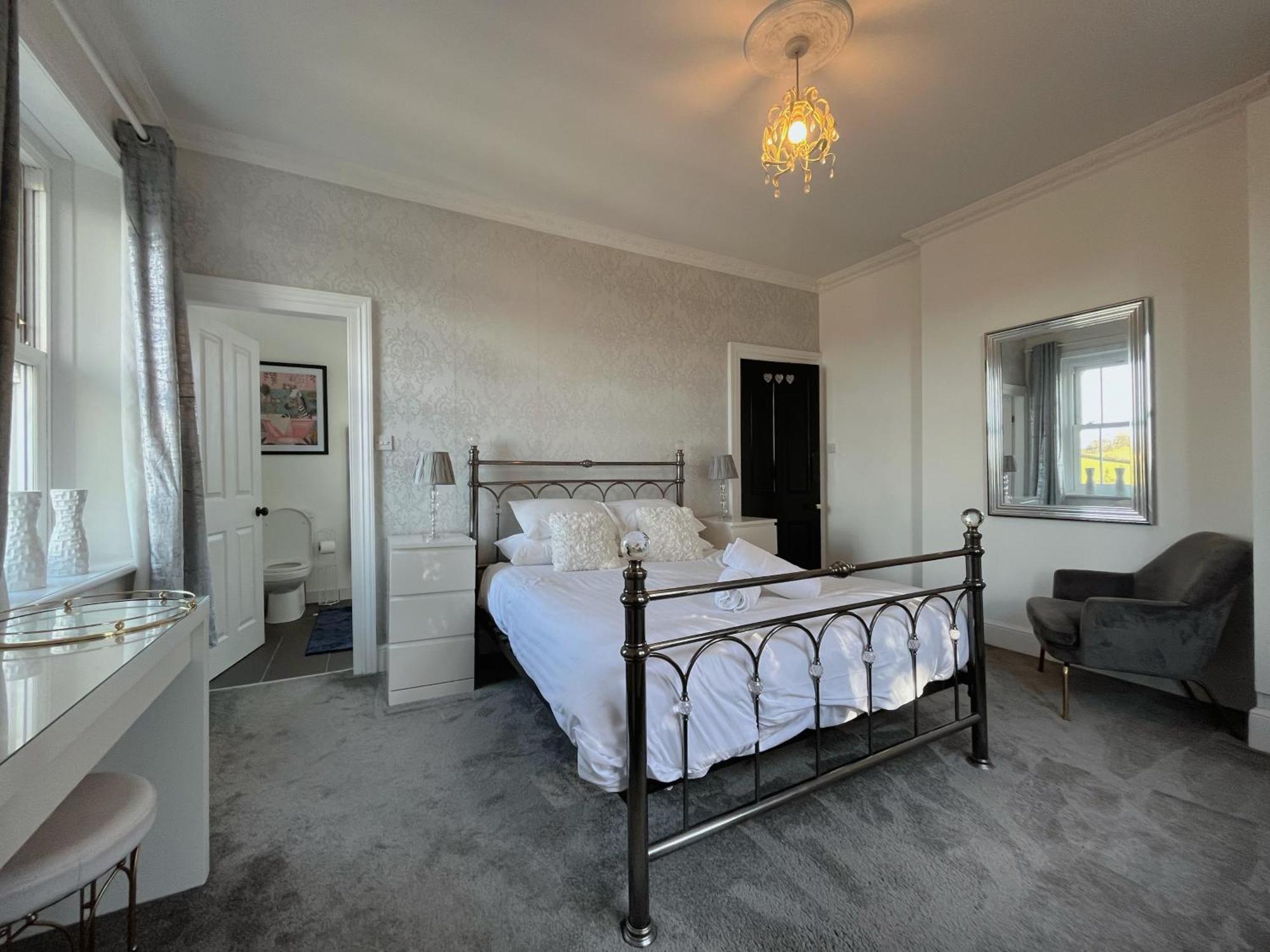 Exquisite 10 Bed Villa Hot Tub And Games Room Barnstaple Exterior foto