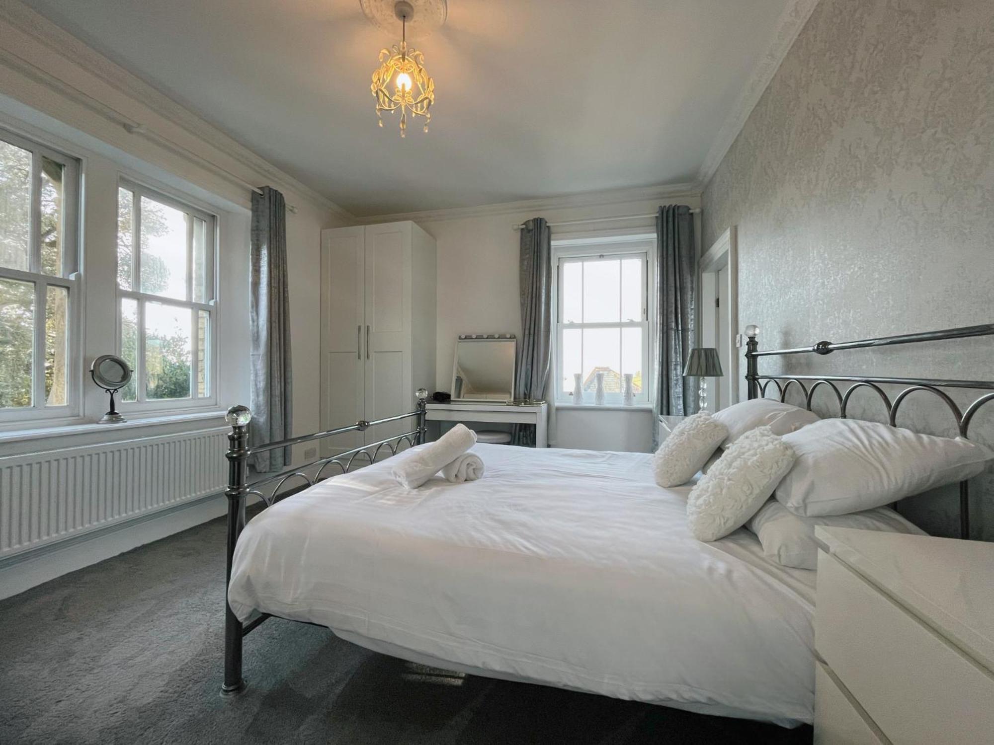 Exquisite 10 Bed Villa Hot Tub And Games Room Barnstaple Exterior foto